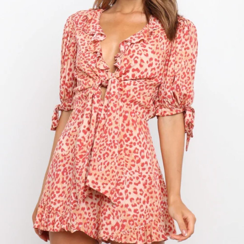 #9/✔️11 BRAND NEW WITH TAGS PETAL & PUP QUAY PLAYSUIT IN ORANGE